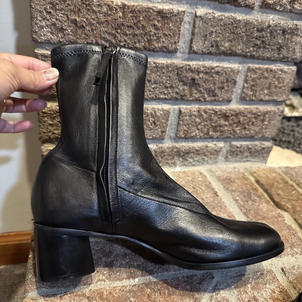 Reformation Louis Stretch Sock Bootie Leather Boots Block Heel Black Size 6.5 - Picture 13 of 16
